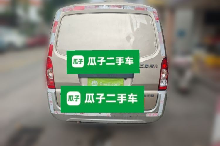 Used Wuling Rongguang 2021 1.5L Extended Standard-Grade Enclosed Window Vehicle Power-Assisted Version 5-Seater L3C Rear