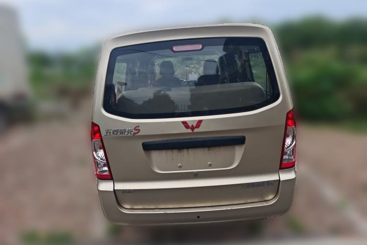 Used Wuling Rongguang 2021 1.2L S Standard Model with Air Conditioning 7-Seater LSI Rear