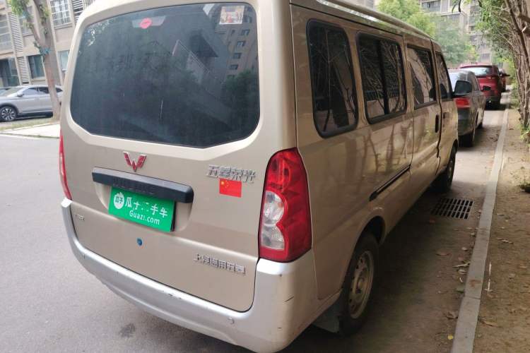 Used Wuling Rongguang 2021 1.5L Extended Basic Version L3C Rear Right 45 Deg