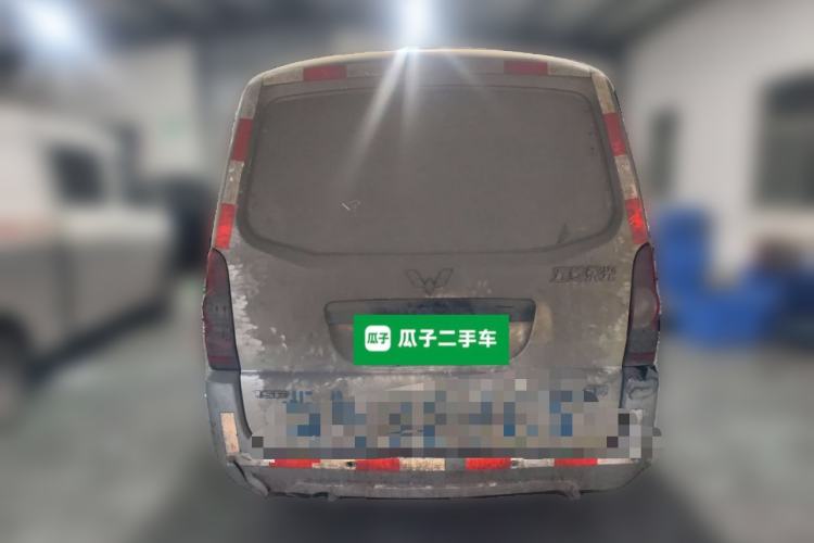 Used Wuling Rongguang 2021 1.5L Extended Basic Window-Sealed 5-Seat L3C Car Rear