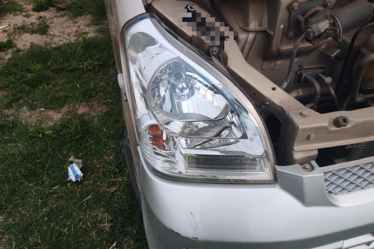 Used Wuling Rongguang 2021 1.5L Extended Basic Version L3C Right Front Headlight
