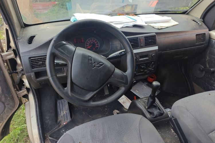 Used Wuling Rongguang 2021 1.5L Extended Basic Version L3C Steering Wheel