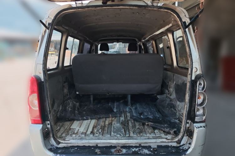 Used Wuling Rongguang 2021 1.5L Extended Standard Version with Air Conditioning – L3C Trunk