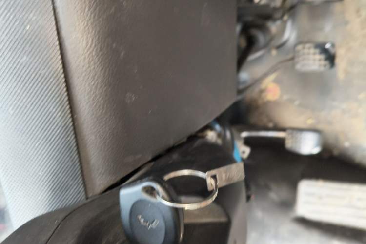 Used Wuling Rongguang 2021 1.5L Extended Basic Version L3C Vehicle Key