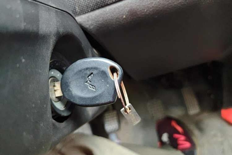 Used Wuling Rongguang 2021 1.5L Extended Basic Version L3C Vehicle Key