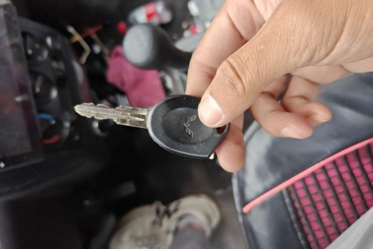Used Wuling Rongguang 2021 1.5L Extended Basic Version L3C Vehicle Key