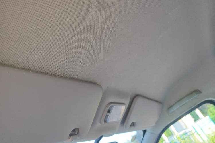 Used Wuling Rongguang  Headliner