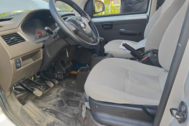 Used Wuling Rongguang  Left Front Seat