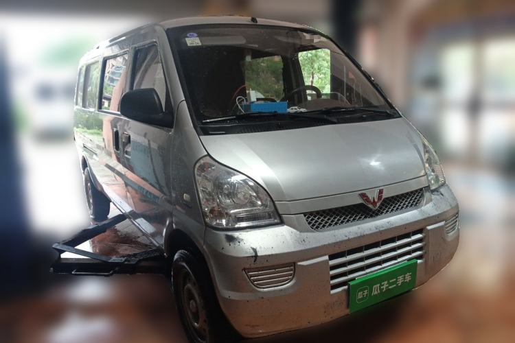 Used Wuling Rongguang  Front Right 45 Deg