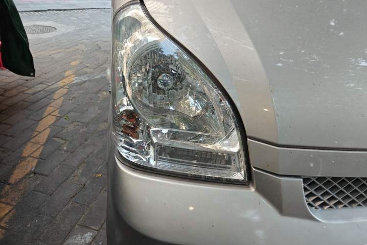 Used Wuling Rongguang  Right Front Headlight