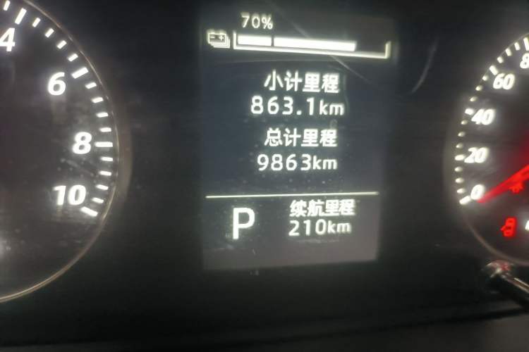 Used Wuling Rongguang EV 2020 Basic Version 7-Seater 300 km Odometer Close Up
