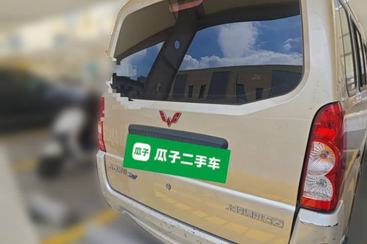 Used Wuling Rongguang EV 2020 Basic Version 7-Seater 300 km Exterior 3