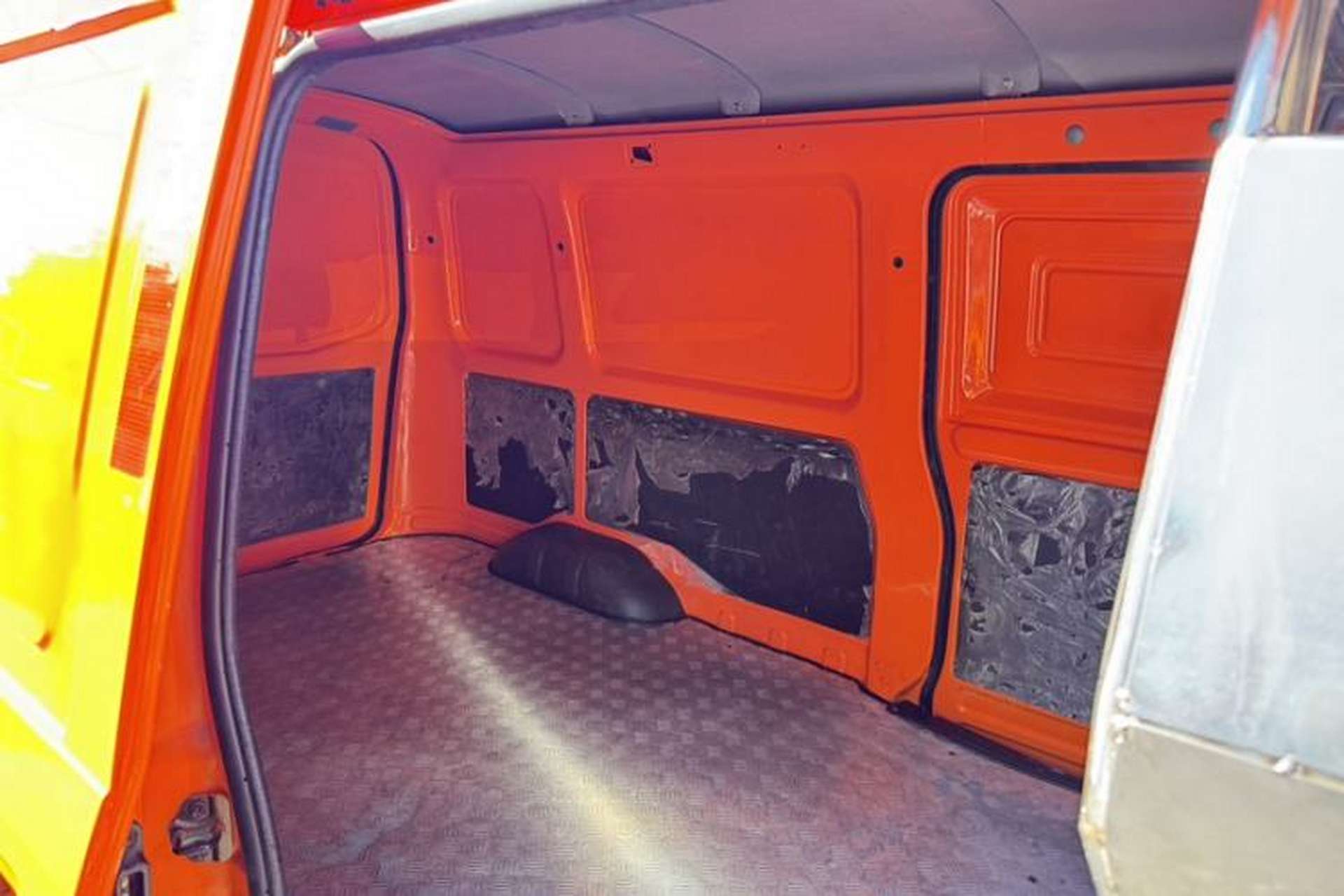 Used Wuling Rongguang EV 2020 Enclosed Window Version Base Model 2 Seats 300 KM Exterior 5