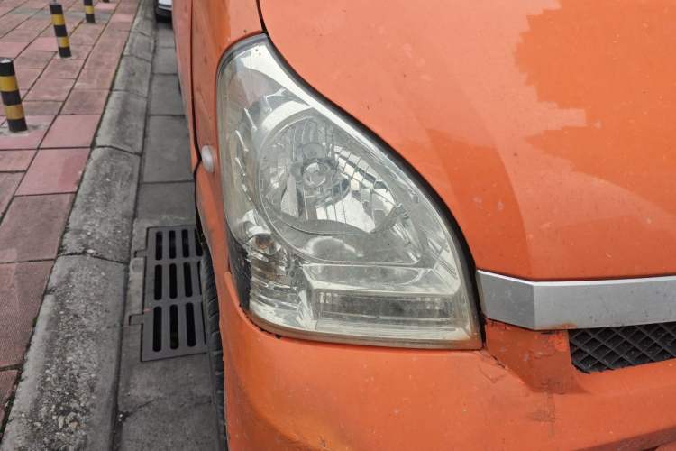 Used Wuling Rongguang EV 2020 Enclosed Window Version Base Model 2 Seats 300 KM Right Front Headlight