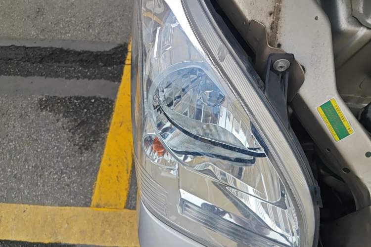Used Wuling Rongguang EV 2020 Basic Version 7-Seater 300 km Engine Bay Right