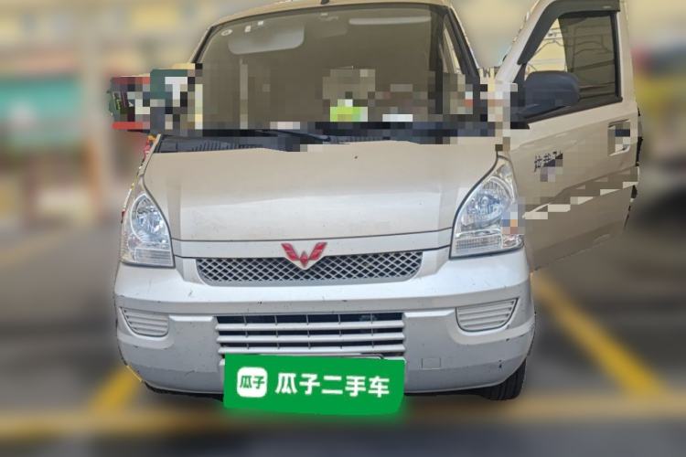 Used Wuling Rongguang EV 2020 Basic Version 7-Seater 300 km Front