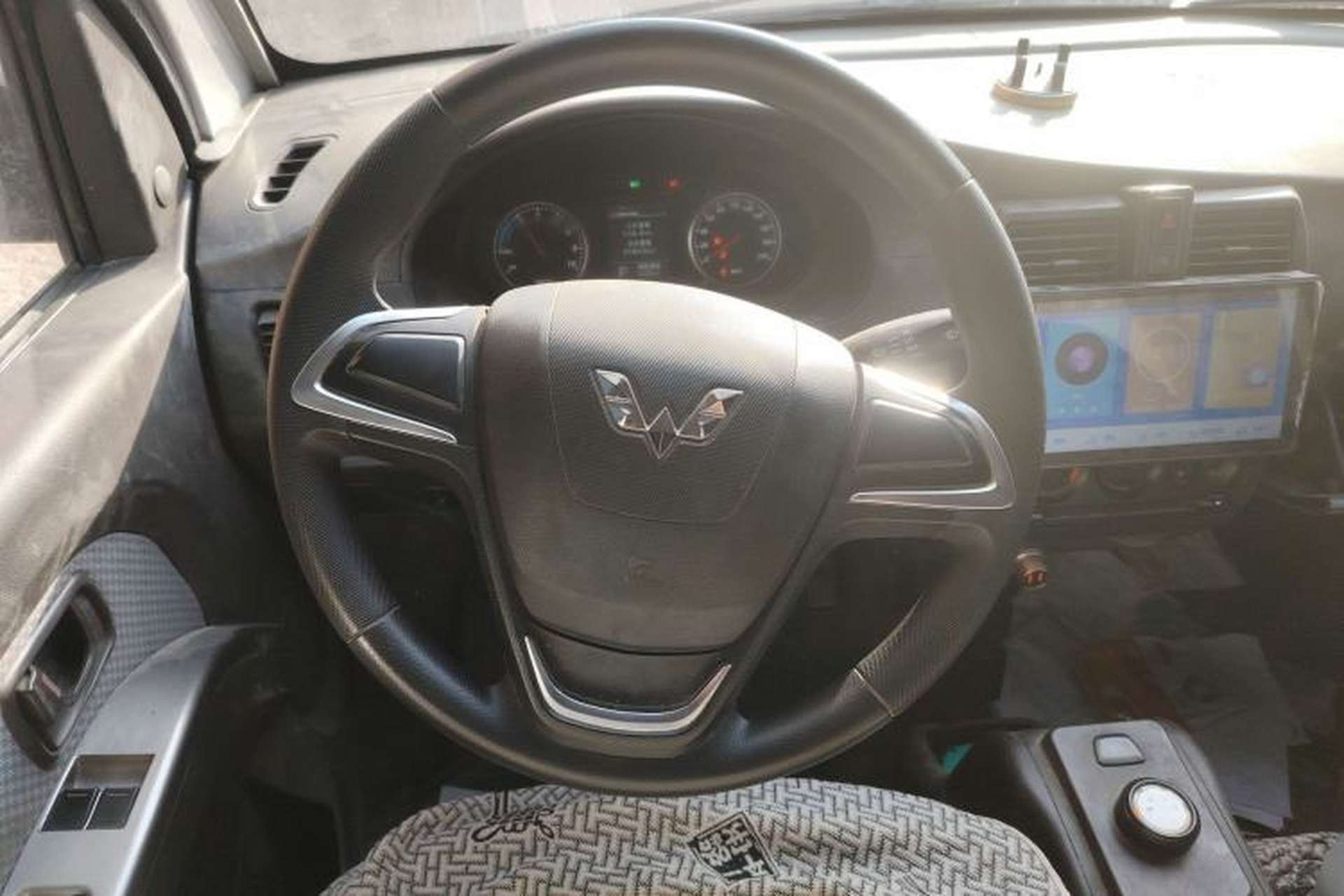 Used Wuling Rongguang EV 2020 Basic Version 7-Seater 300 km Steering Wheel