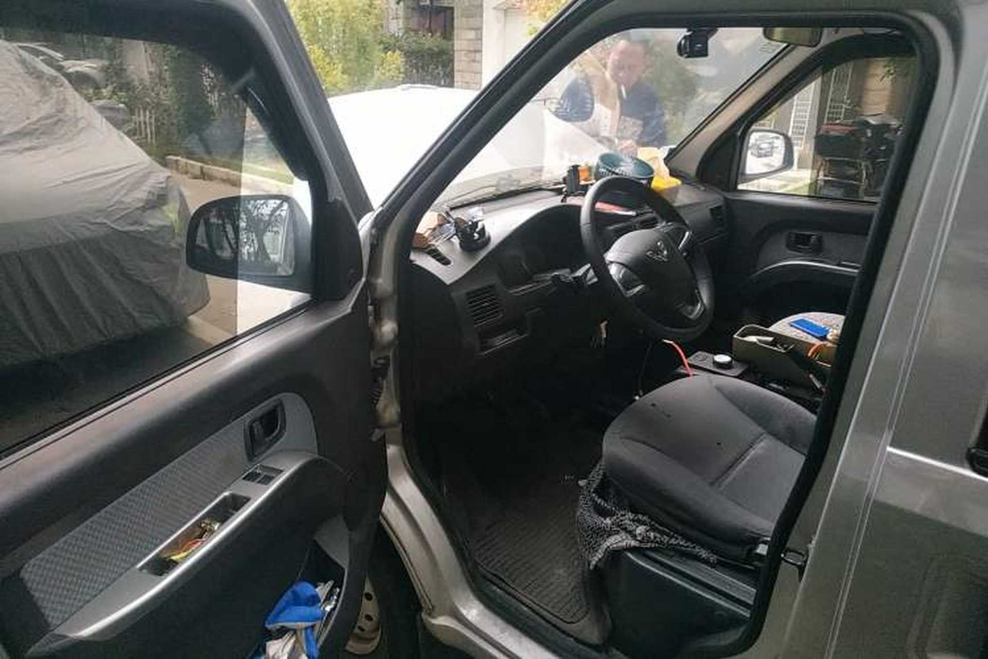 Used Wuling Rongguang EV 2020 Basic Version 7-Seater 300 km Driver Seat