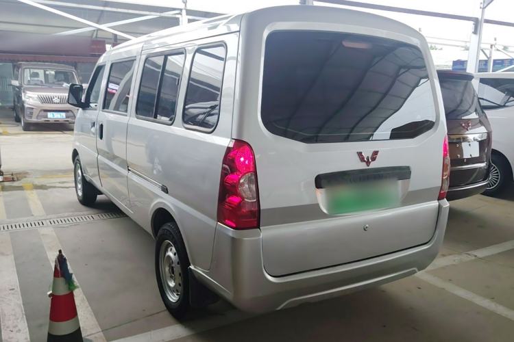 Used Wuling Rongguang EV 2020 Basic Version 7-Seater 300 km Exterior 2