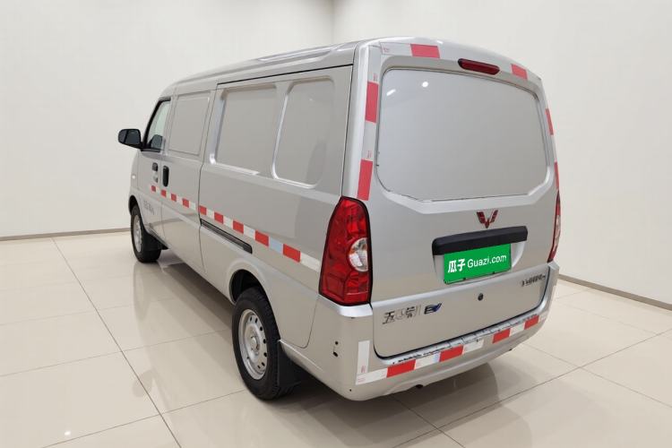 Used Wuling Rongguang EV 2020 Enclosed Window Version Base Model 2 Seats 300 KM Exterior 3