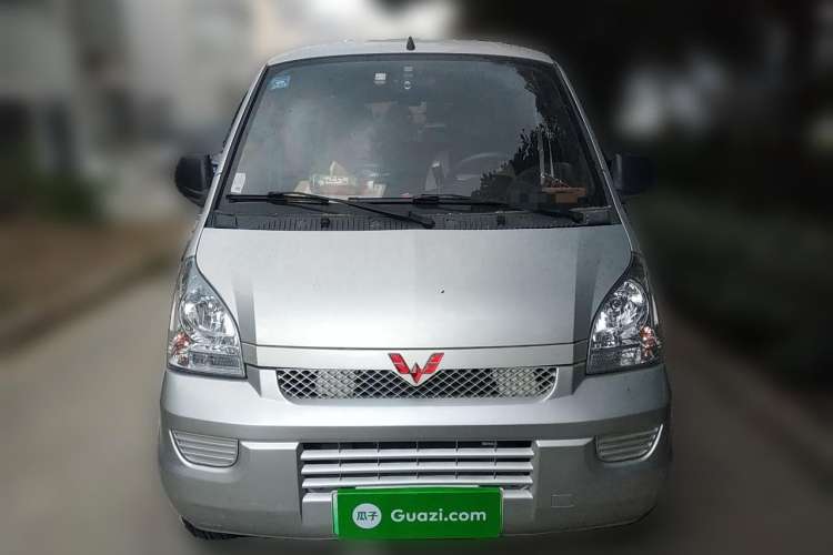Used Wuling Rongguang EV 2020 Basic Version 7-Seater 300 km Front