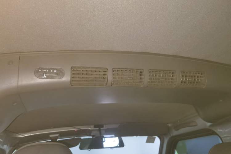 Used Wuling Rongguang EV 2020 Basic Version 7-Seater 300 km Headliner