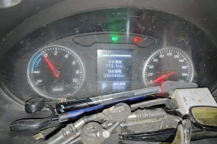 Used Wuling Rongguang EV 2020 Enclosed Window Version Base Model 2 Seats 300 KM Instrument Cluster