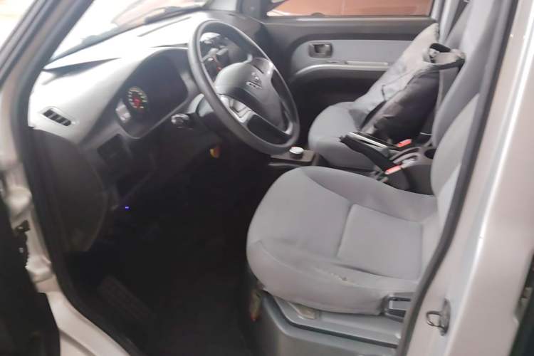 Used Wuling Rongguang EV 2020 Basic Version 7-Seater 300 km Left Front Seat