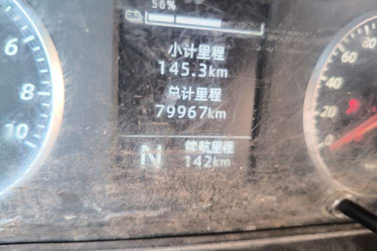Used Wuling Rongguang EV 2020 Window-Sealed Basic Version 5 Seats 300 KM Odometer Close Up