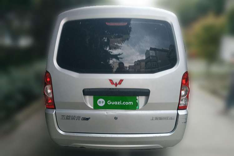 Used Wuling Rongguang EV 2020 Basic Version 7-Seater 300 km Rear