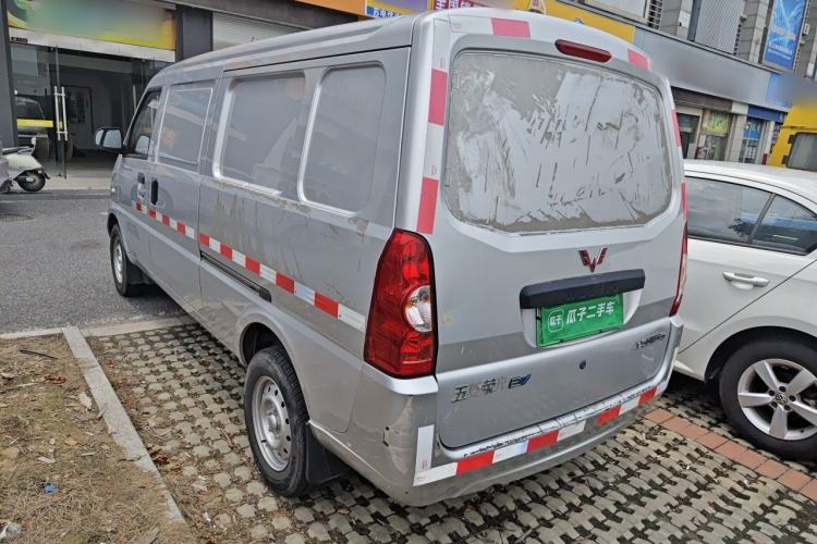 Used Wuling Rongguang EV 2020 Enclosed Window Version Base Model 2 Seats 300 KM Rear Left 45 Deg