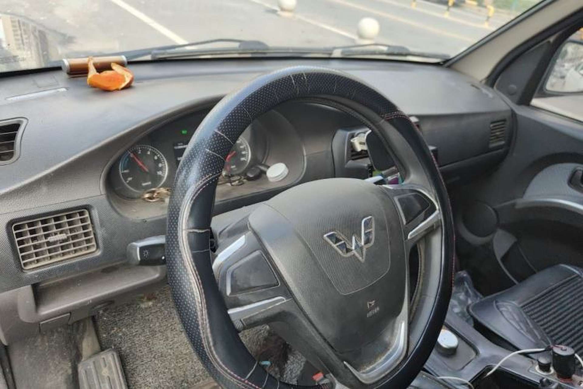 Used Wuling Rongguang EV 2020 Basic Version 7-Seater 300 km Steering Wheel