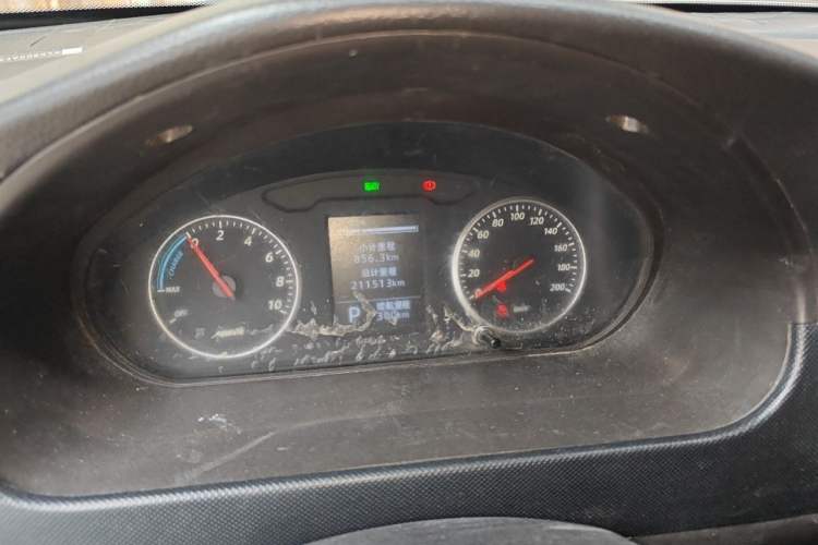 Used Wuling Rongguang EV 2020 Enclosed Window Version Base Model 2 Seats 300 KM Instrument Cluster