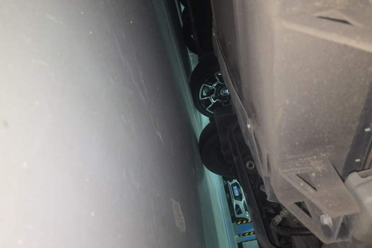 Used Wuling Rongguang EV 2020 Basic Version 7-Seater 300 km Chassis Front Right