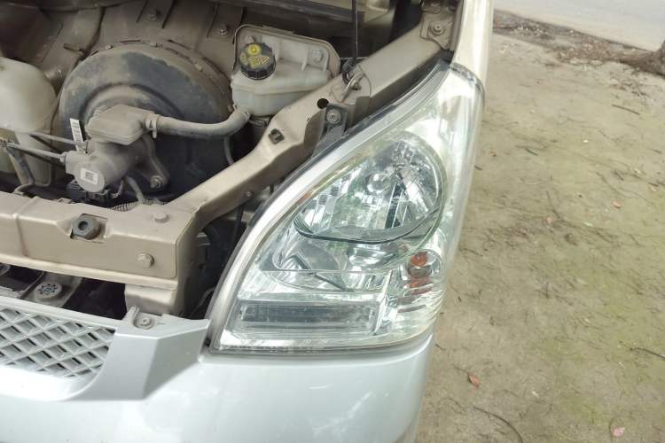 Used Wuling Rongguang EV 2020 Basic Version 7-Seater 300 km Engine Bay Left