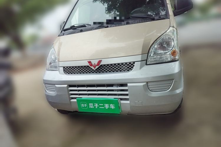 Used Wuling Rongguang EV 2020 Basic Version 7-Seater 300 km Front