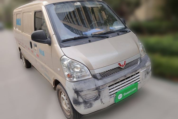 Used Wuling Rongguang EV 2020 Enclosed Window Version Base Model 2 Seats 300 KM Front Right 45 Deg