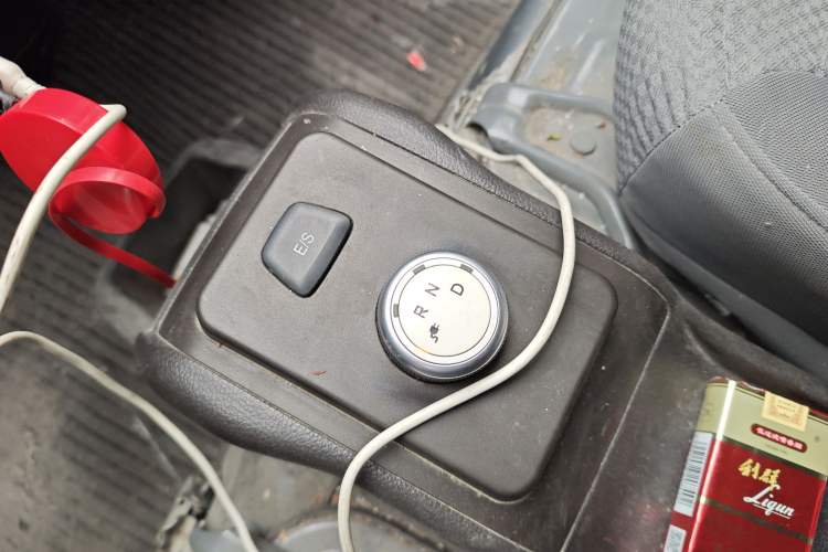 Used Wuling Rongguang EV 2020 Basic Version 7-Seater 300 km Gear Lever
