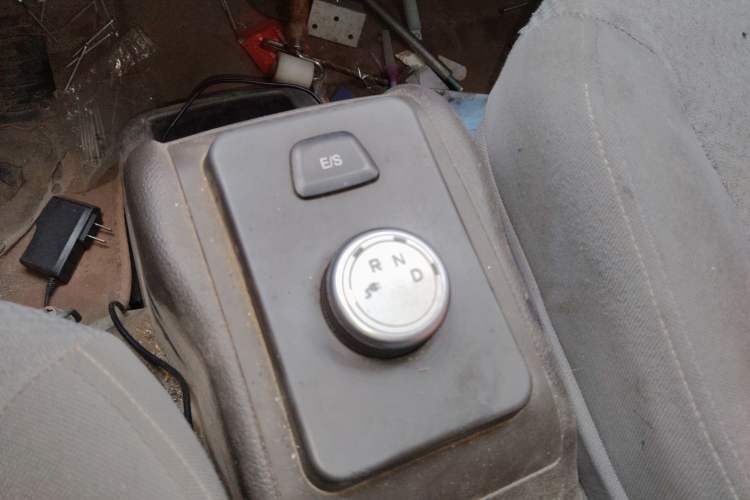 Used Wuling Rongguang EV 2020 Enclosed Window Version Base Model 2 Seats 300 KM Gear Lever
