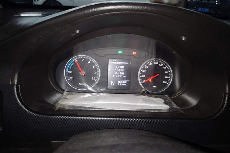 Used Wuling Rongguang EV 2020 Basic Version 7-Seater 300 km Instrument Cluster