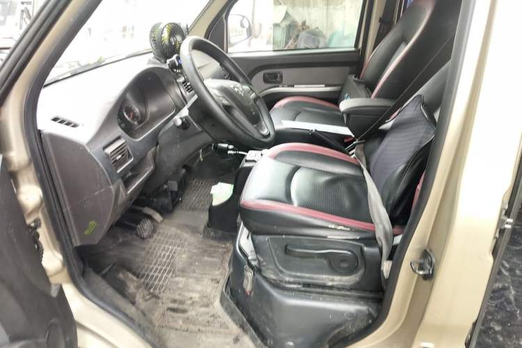 Used Wuling Rongguang EV 2020 Basic Version 7-Seater 300 km Left Front Seat