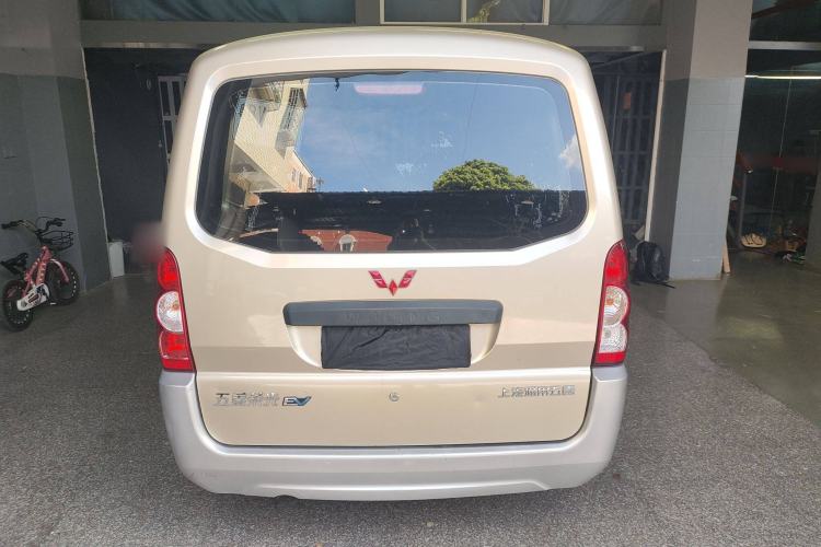 Used Wuling Rongguang EV 2020 Basic Version 7-Seater 300 km Rear