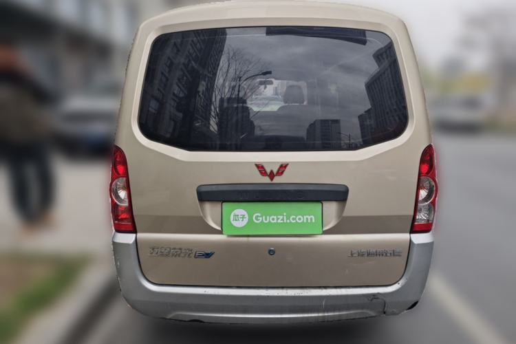 Used Wuling Rongguang EV 2020 Basic Version 7-Seater 300 km Rear