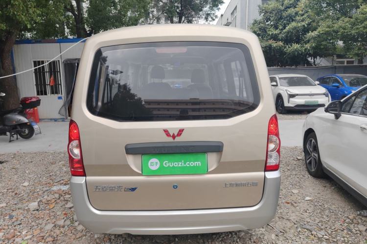 Used Wuling Rongguang EV 2020 Basic Version 7-Seater 300 km Rear