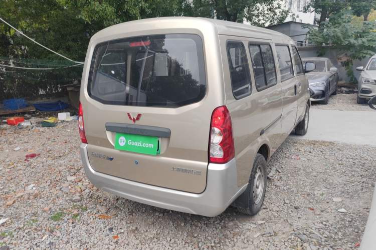 Used Wuling Rongguang EV 2020 Basic Version 7-Seater 300 km Rear Right 45 Deg