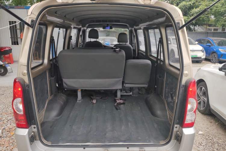 Used Wuling Rongguang EV 2020 Basic Version 7-Seater 300 km Trunk