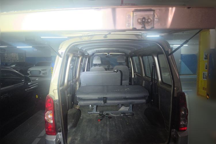 Used Wuling Rongguang EV 2020 Basic Version 7-Seater 300 km Trunk