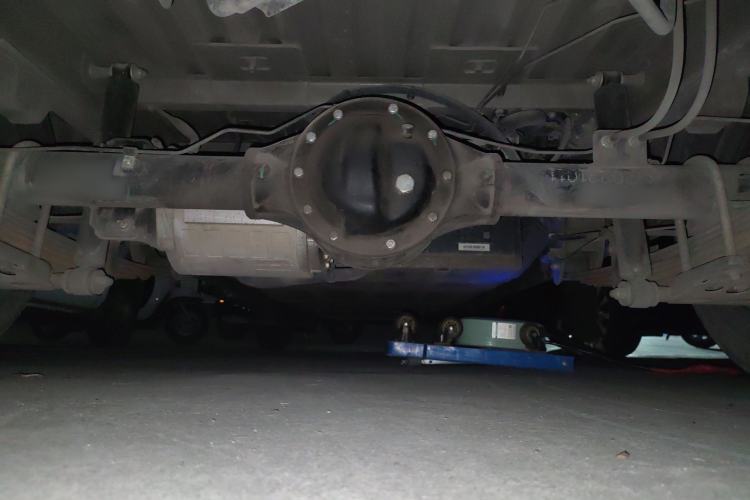 Used Wuling Rongguang EV 2022 Basic Passenger Bus Powered by Penghui Battery Chassis Rear