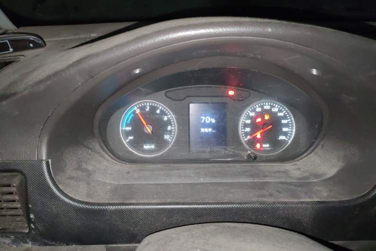 Used Wuling Rongguang EV 2022 Basic Passenger Bus Powered by Penghui Battery Instrument Cluster