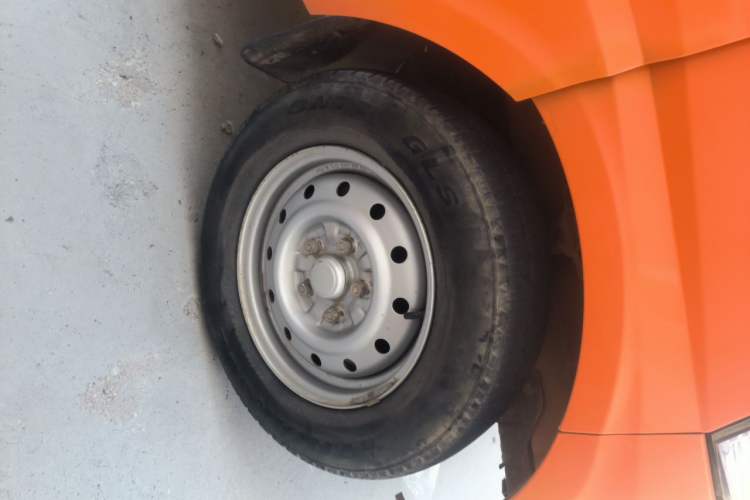 Used Wuling Rongguang EV  Right Front Wheel Hub